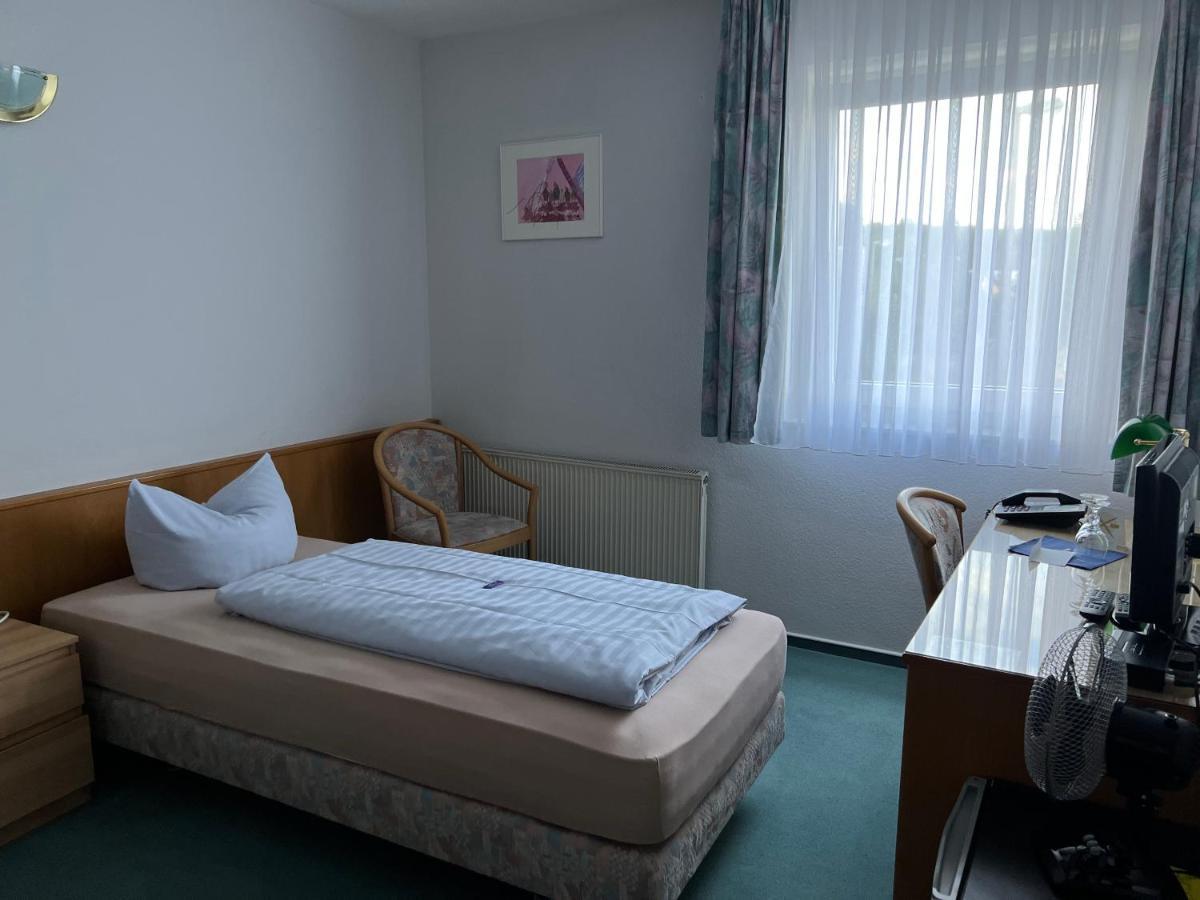 Niebuhrs Hotel Friedrichsdorf Rom bilde