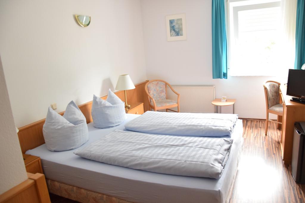 Niebuhrs Hotel Friedrichsdorf Eksteriør bilde