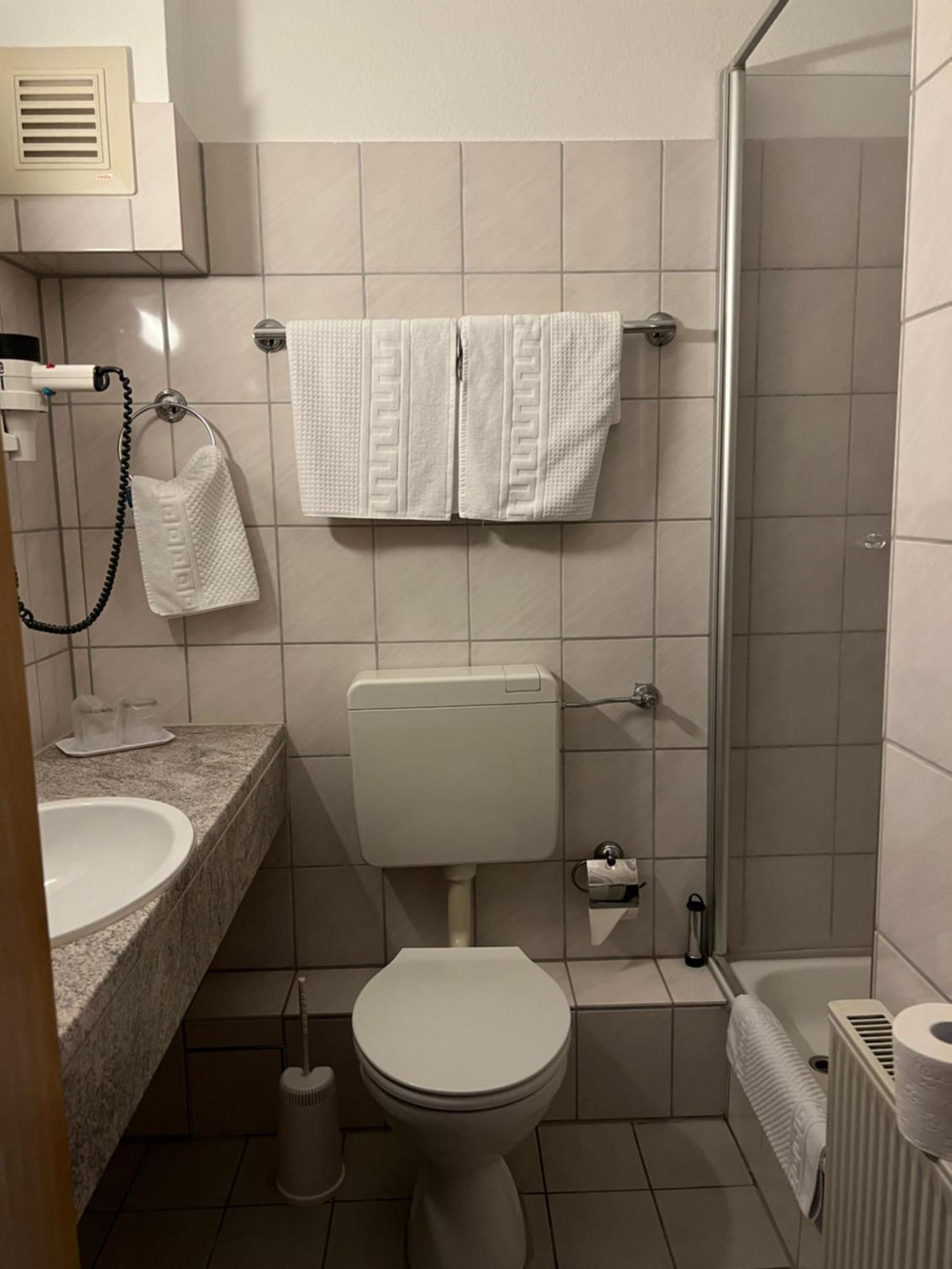 Niebuhrs Hotel Friedrichsdorf Rom bilde