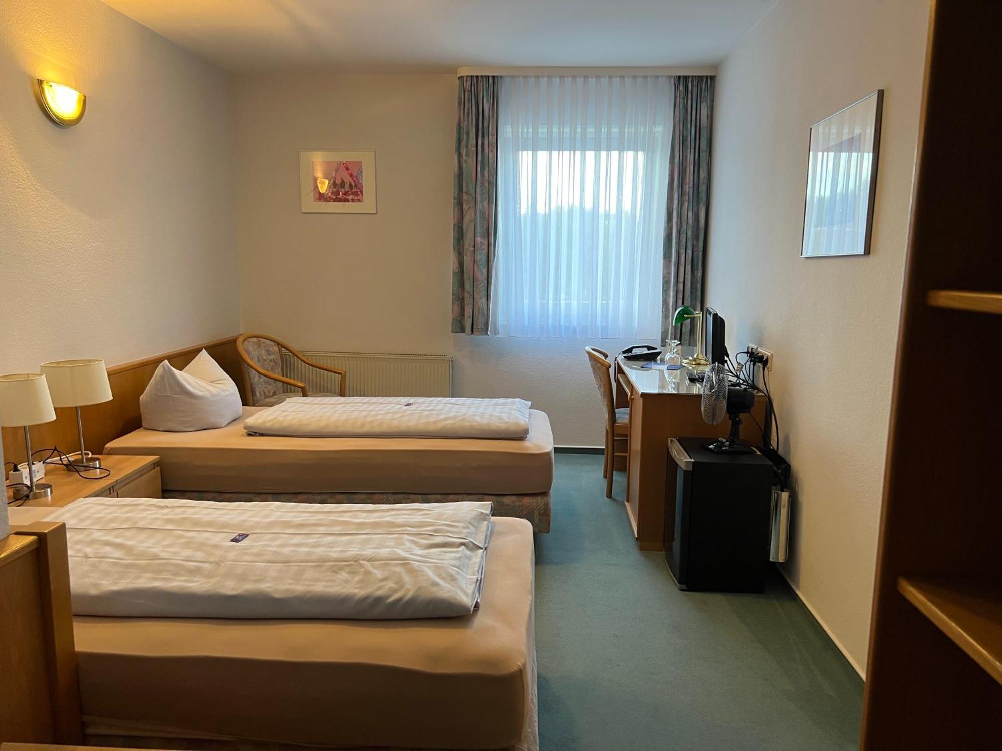 Niebuhrs Hotel Friedrichsdorf Rom bilde